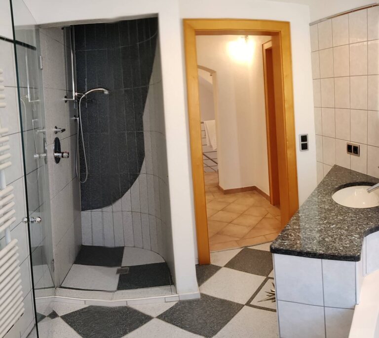 signal-2023-02-25-141905_002